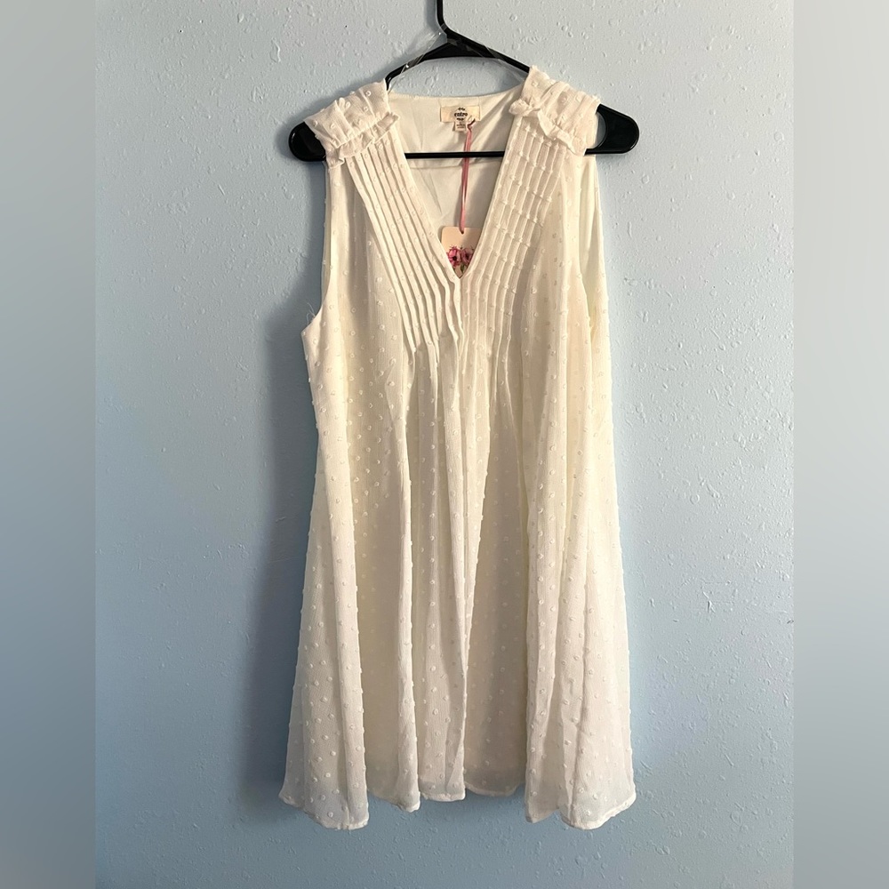 Entro sleevless dress